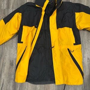 Men’s Yellow and Black Ski Jacket